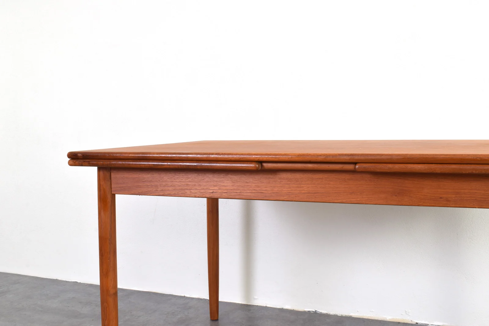 Extendable teak table, Denmark, 1960s