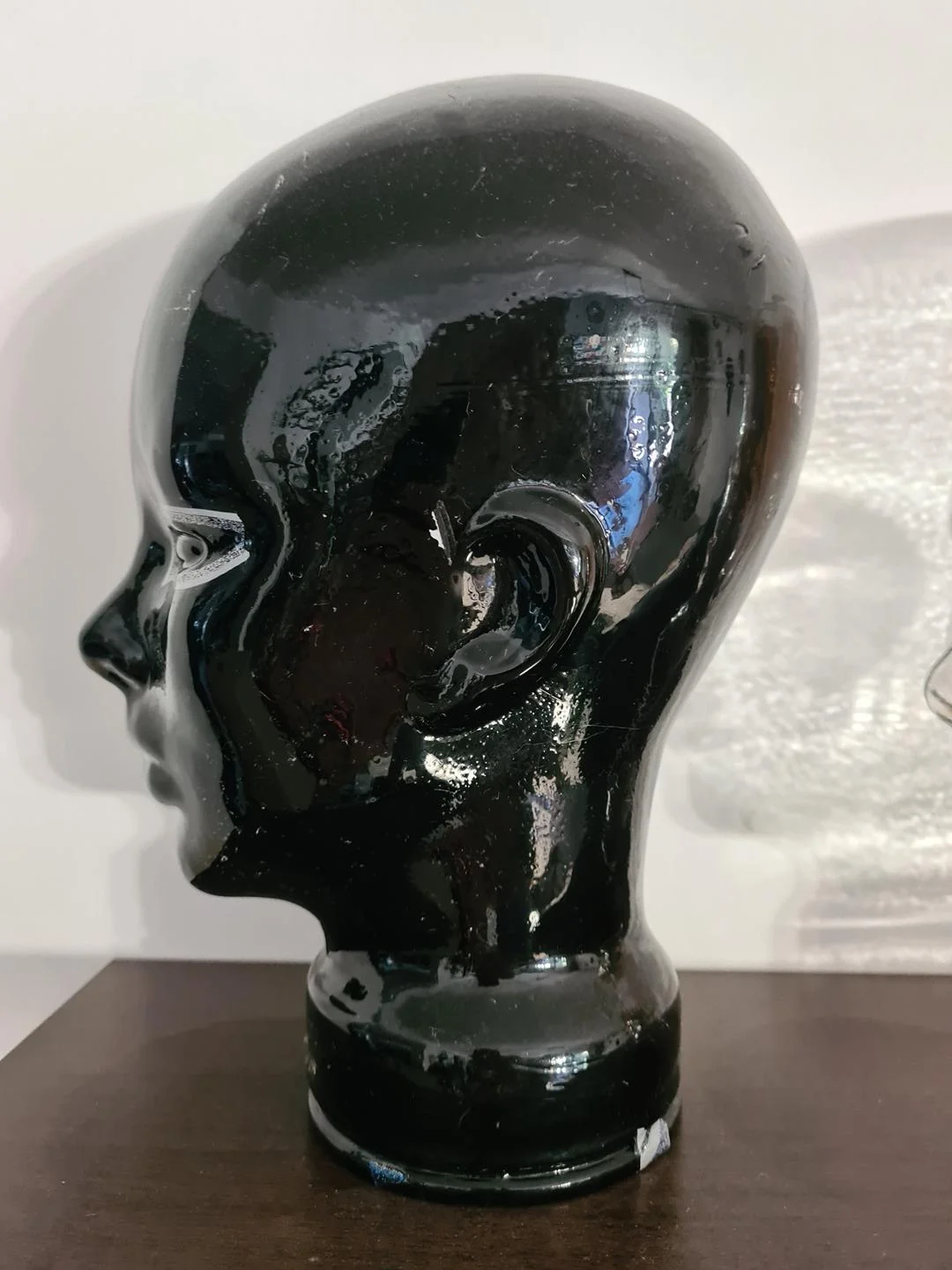 Display heads made of coloured glass, 1970s