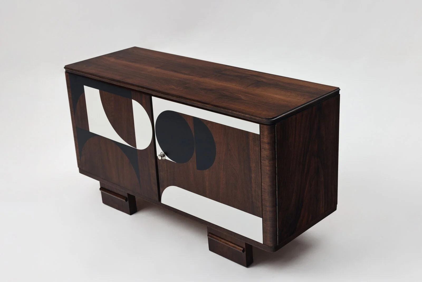 Vintage veneered sideboard, Poland, 1950s