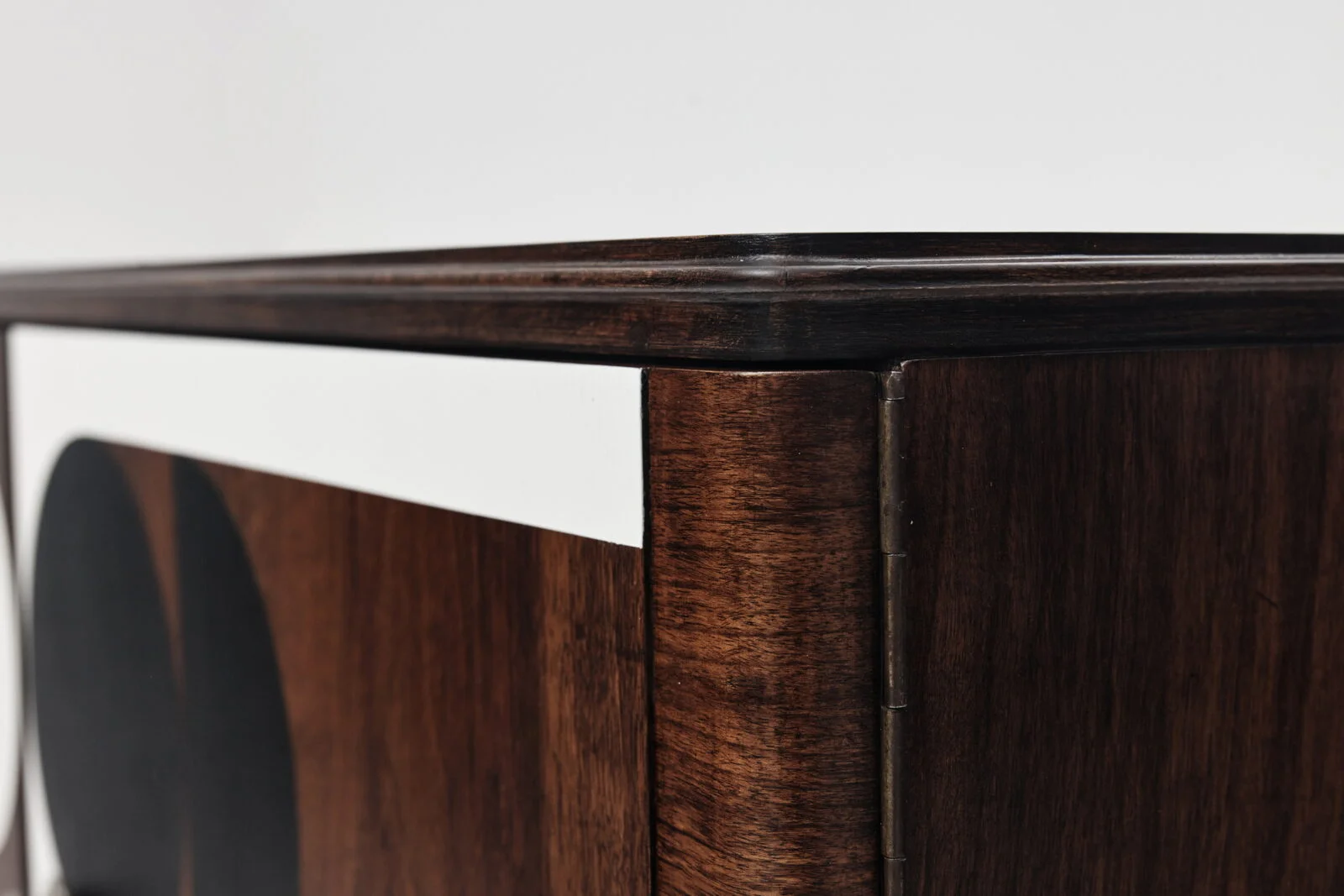 Vintage veneered sideboard, Poland, 1950s