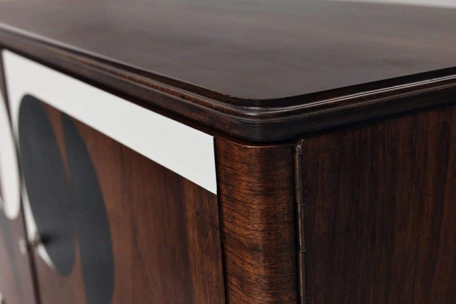 Vintage veneered sideboard, Poland, 1950s