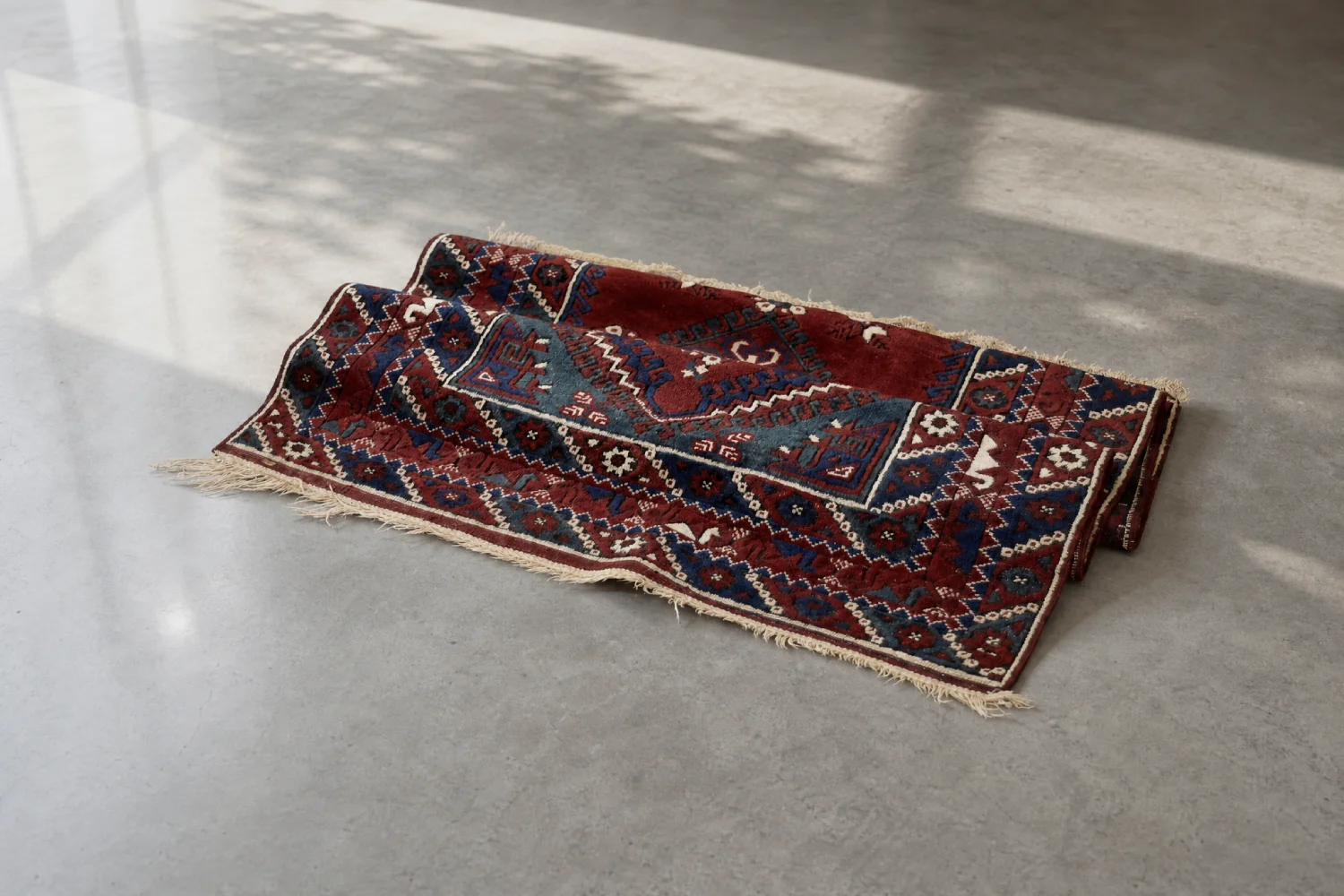 Vintage Afghan oriental rug, Afghanistan, 1970s