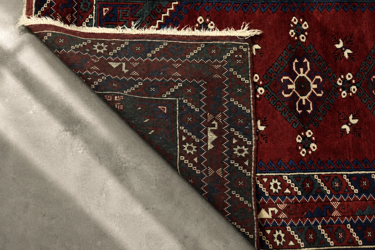 Vintage Afghan oriental rug, Afghanistan, 1970s