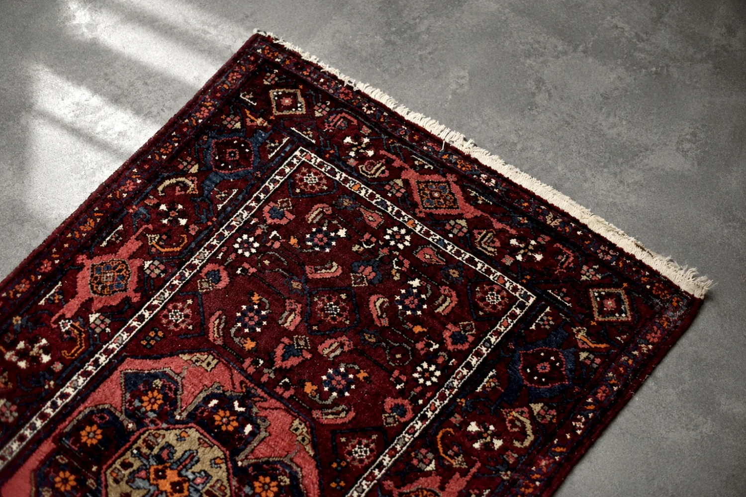 Hamadan Oriental Rug, Persia/Iran, 1960s