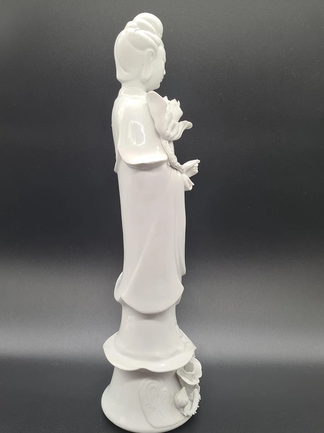 Porcelain Guanyin Figurine, China, 1960s/70s