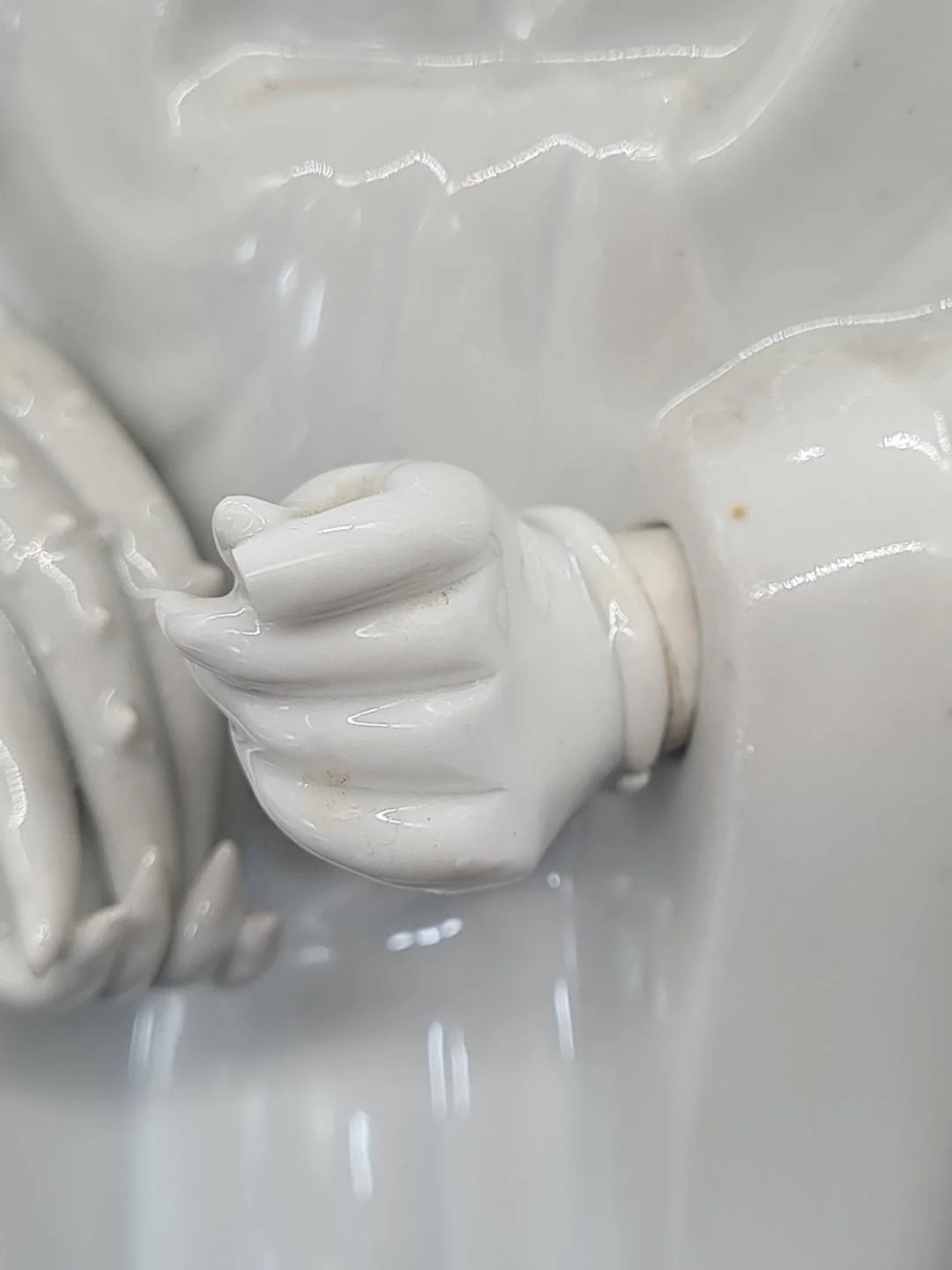 Porcelain Guanyin Figurine, China, 1960s/70s