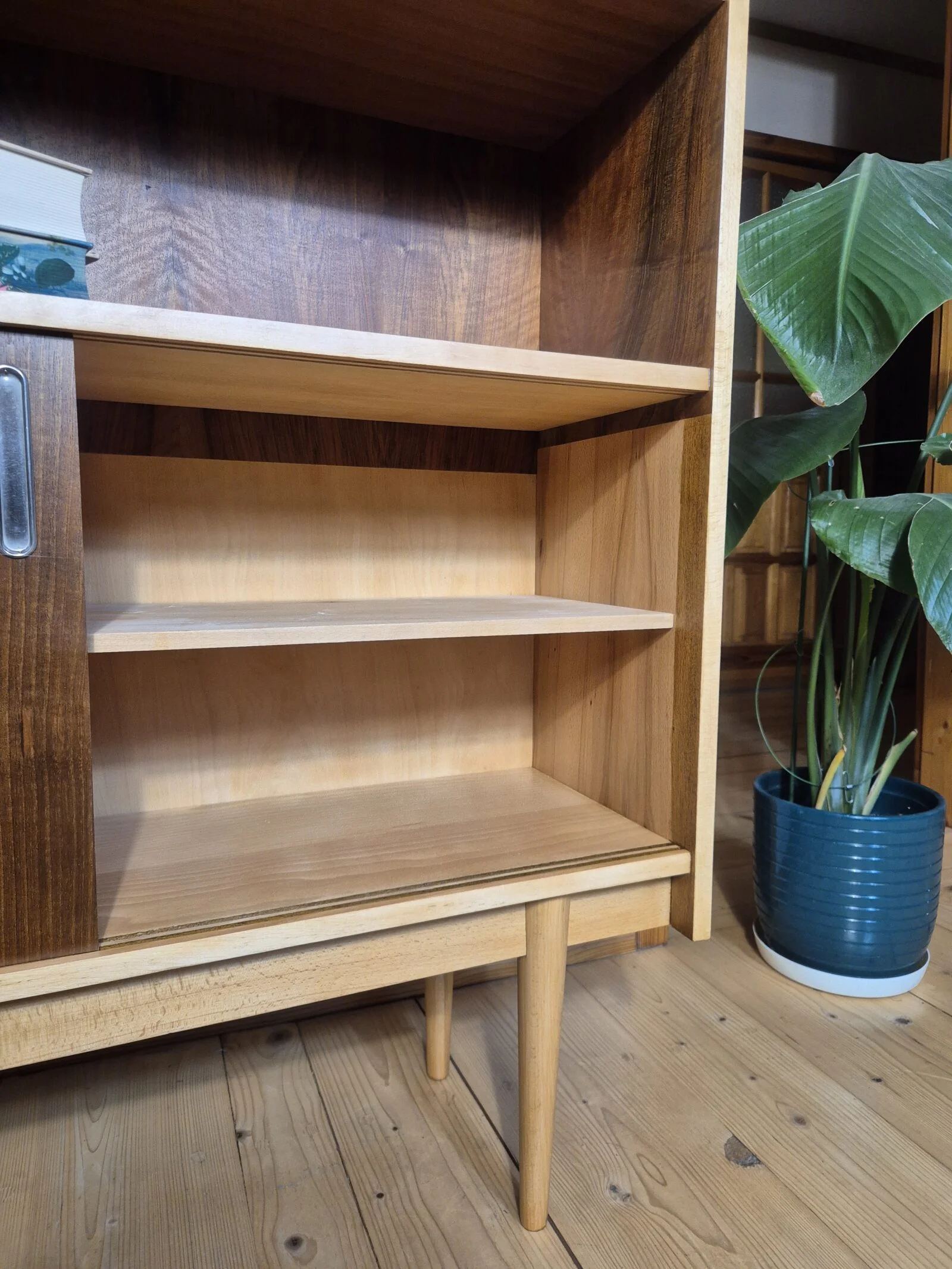 Biblioteczka PRL, Bytomskie Fabryki Mebli, Polska, lata 60