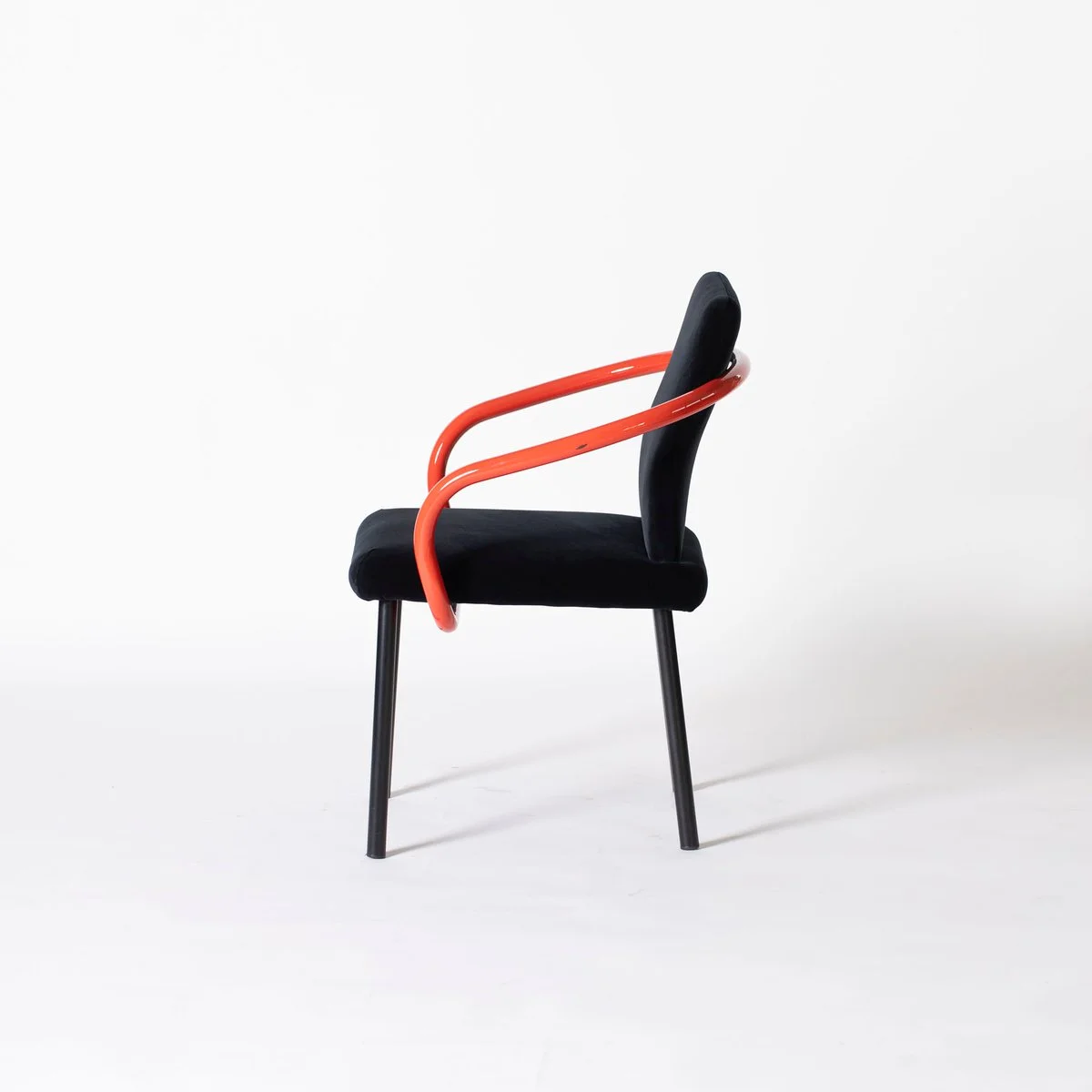 Fotel Mandarin, proj. Ettore Sottsass, Knoll, Włochy, lata 80