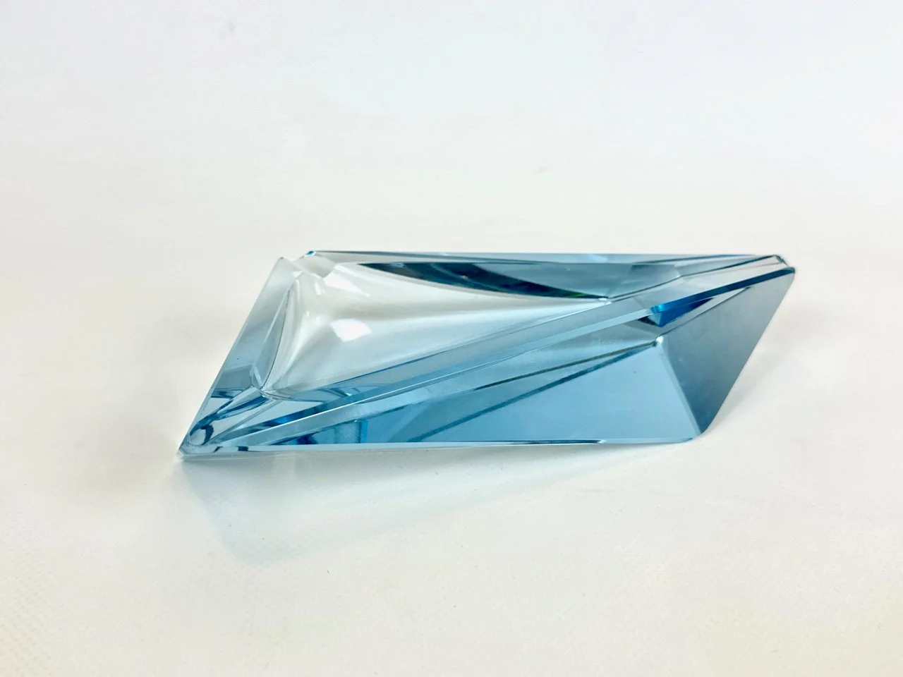 Crystal ashtray, designed by Koloman Moser, Moser, Czech Republic, 1930s