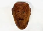 Rzeźbiona maska drewniana, XX wiek