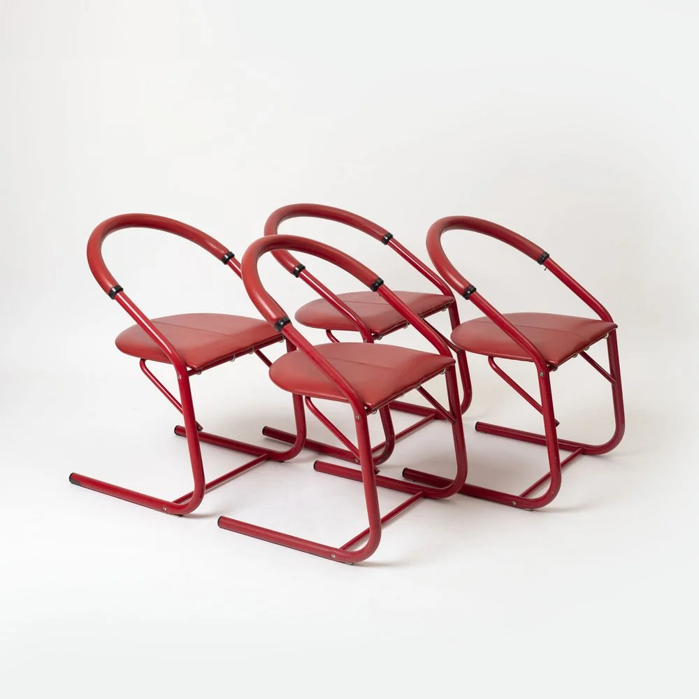Set of 4 vintage chairs, Italy, 1980s