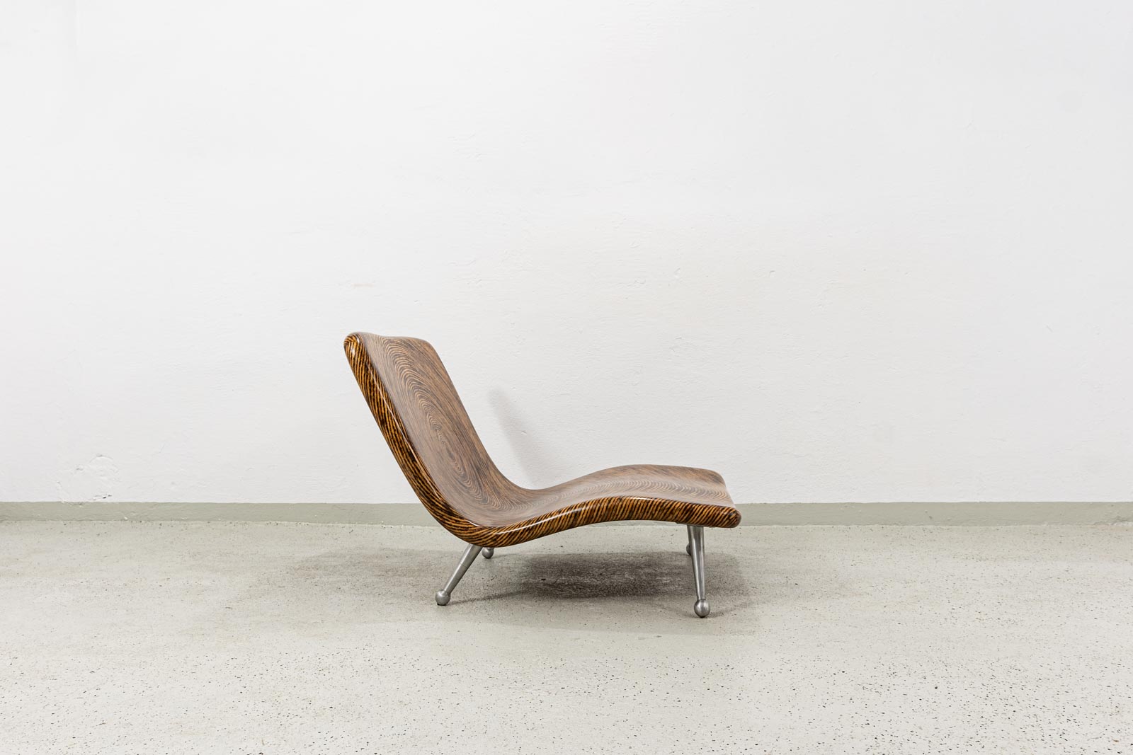 Coconut Chair, proj. Clayton Tugonon, Snug, lata 2000