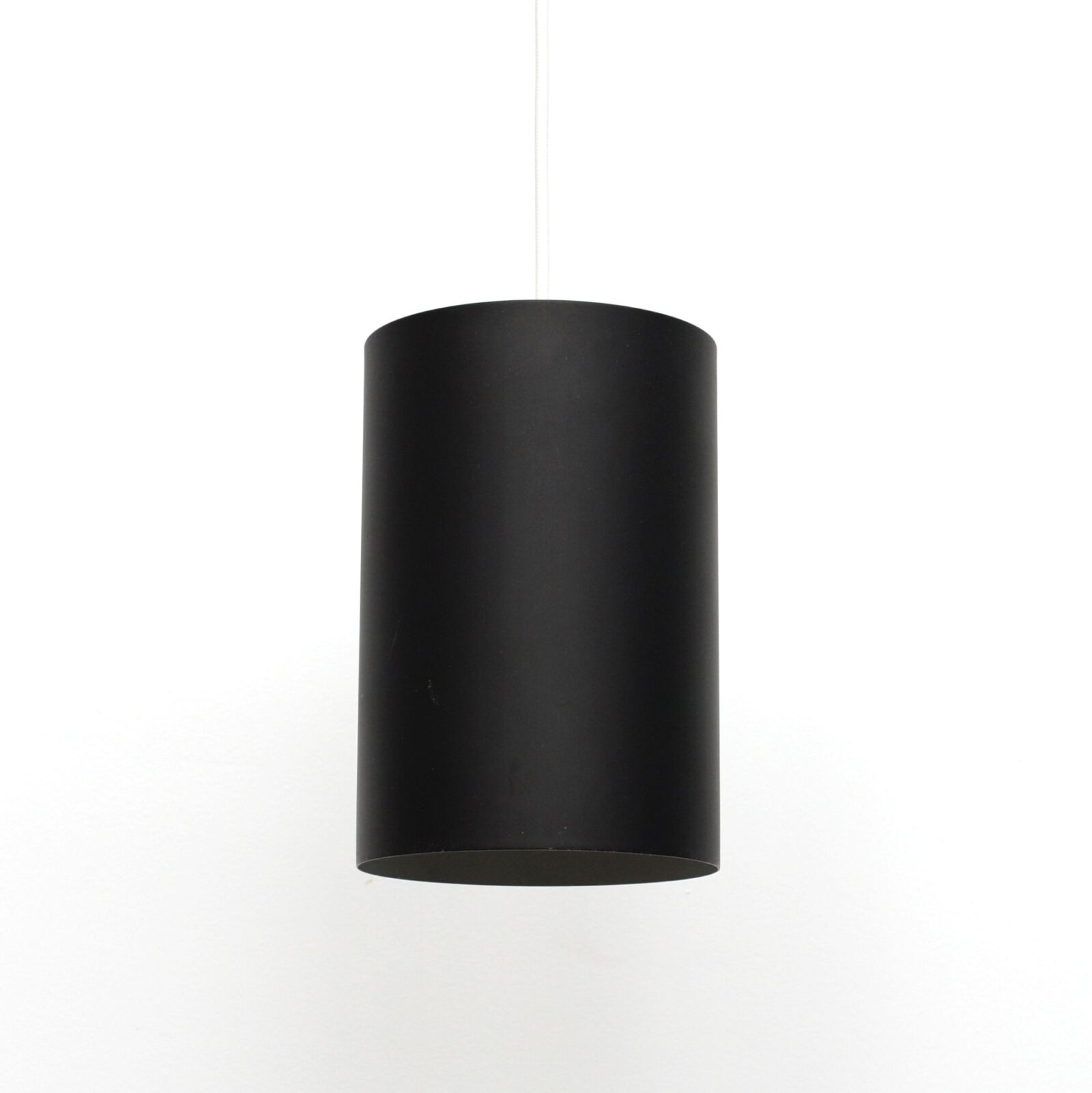 Lampa Cylinder, proj. Eila & J. Meiling dla Louis Poulsen, Dania 1967 r.