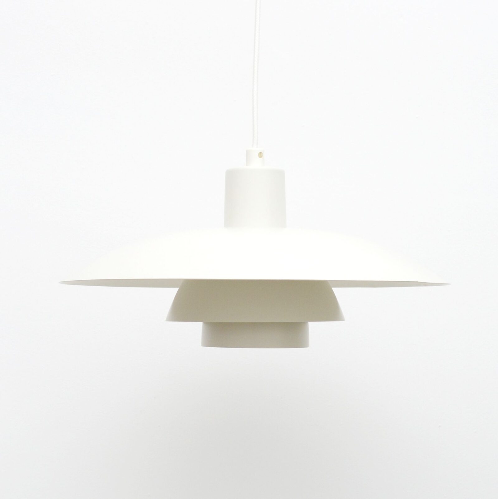 Lampa PH 4/3, P. Henningsen dla Louis Poulsen, Dania, lata 90