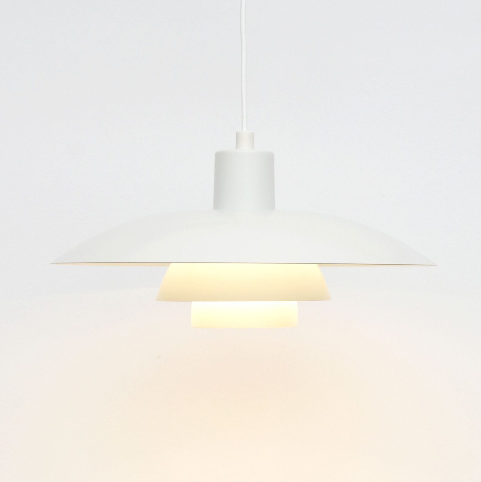 Lampa PH 4/3, P. Henningsen dla Louis Poulsen, Dania, lata 90