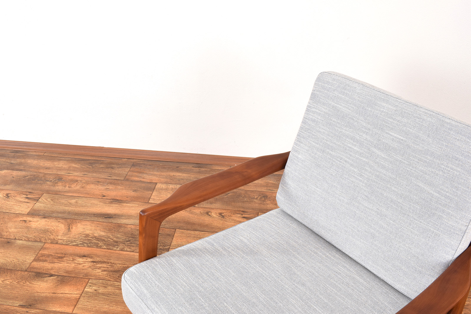 Fotel vintage, proj. Illum Wikkelsø, Dania, lata 60