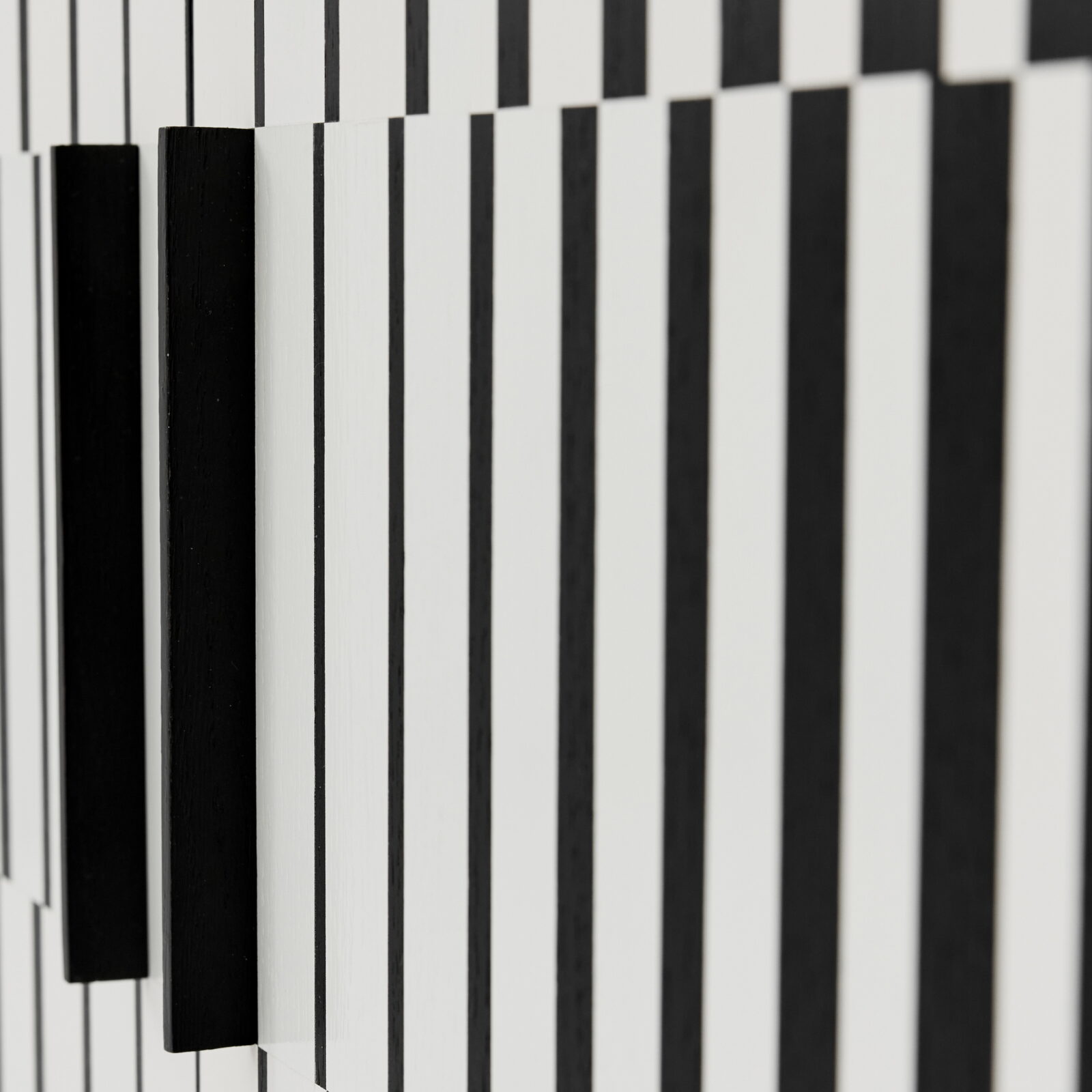 Komoda vintage, z malaturą Op-Art, Polska, lata 70