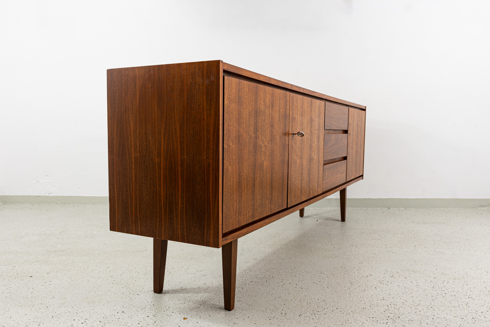 Sideboard vintage, Swarzędzkie Fabryki Mebli, PRL, lata 70