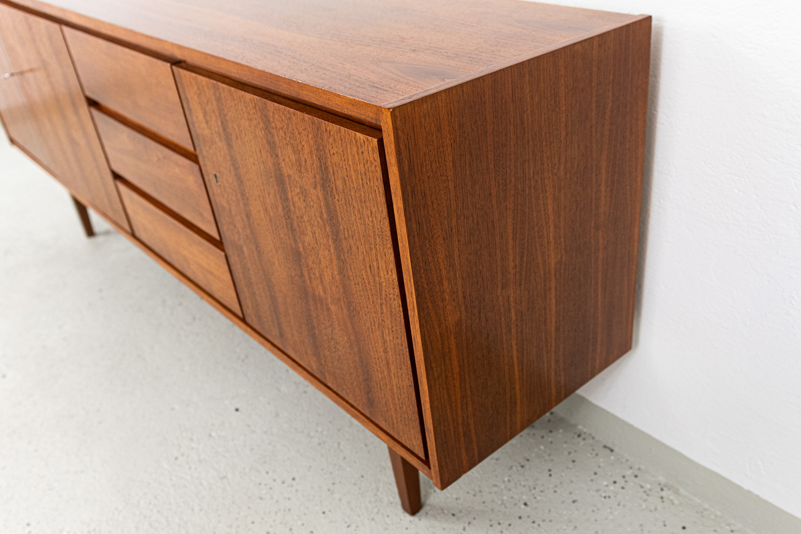 Sideboard vintage, Swarzędzkie Fabryki Mebli, PRL, lata 70