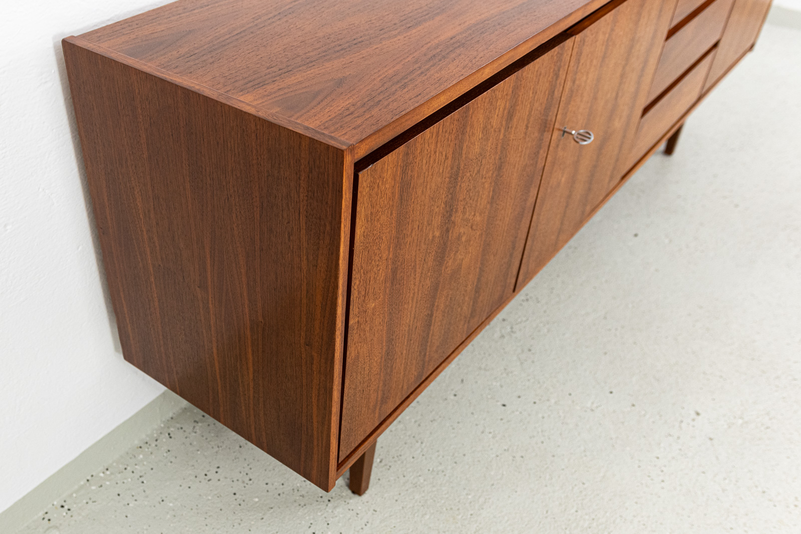 Sideboard vintage, Swarzędzkie Fabryki Mebli, PRL, lata 70