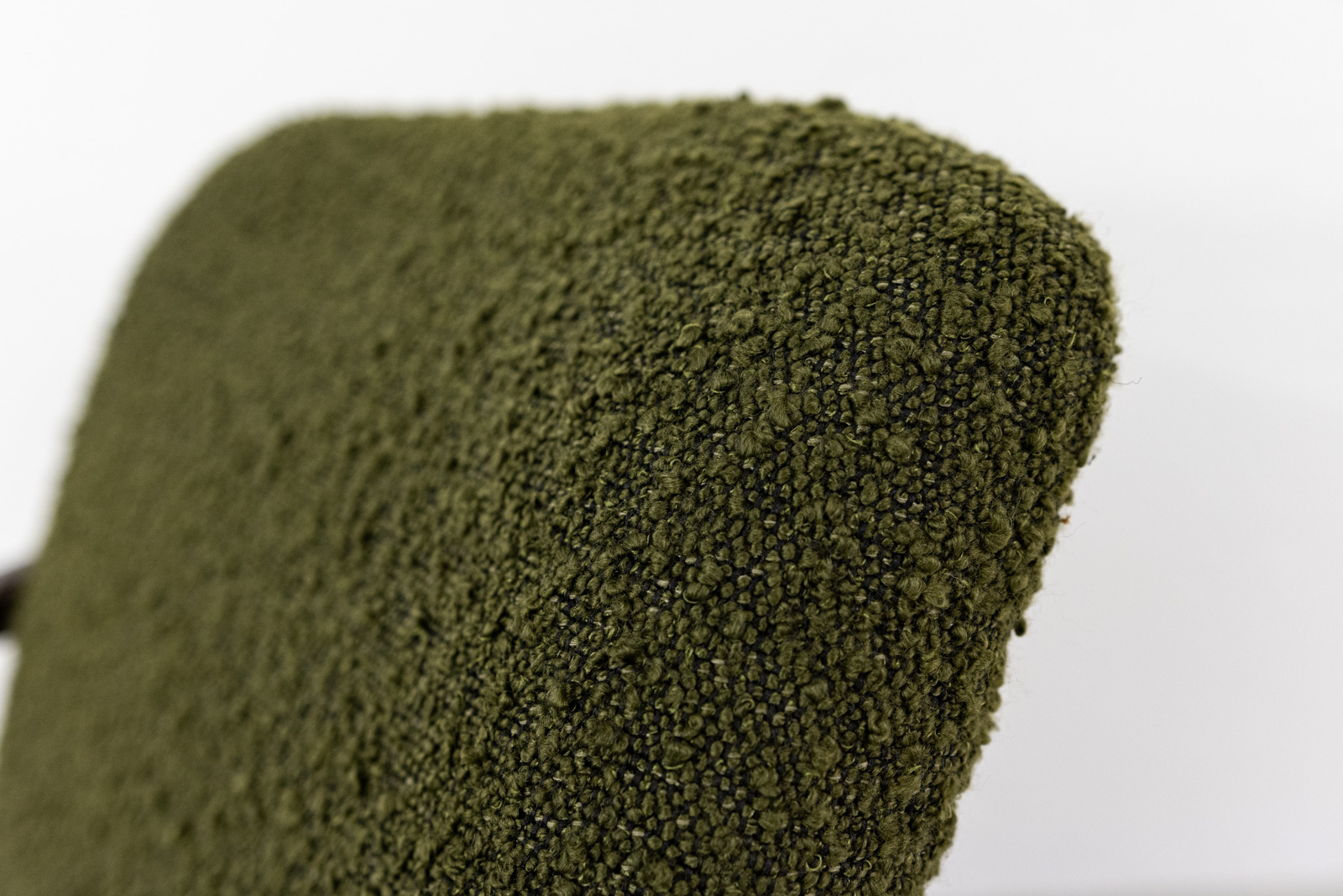 Fotel mid-century GFM-64, proj. Edmund Homa, Gościcińska Fabryka Mebli, PRL, Lata 60