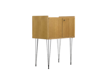 Tekowa szafka z metalowymi nogami, Szwecja, lata 60