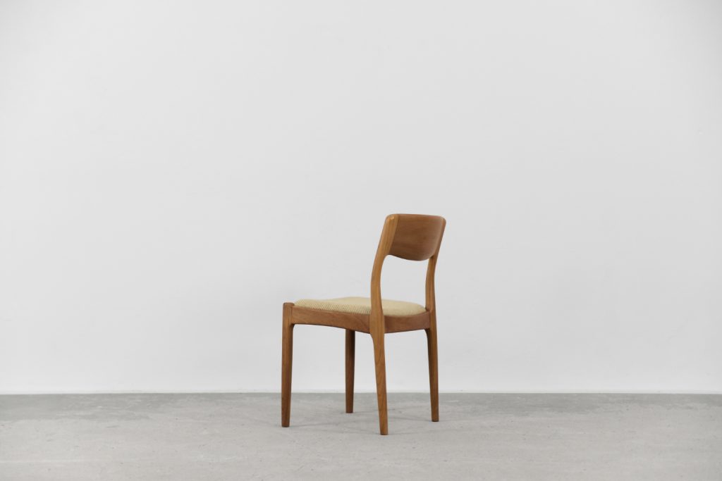Krzesło tekowe, proj. Juul Kristensen, JK Denmark, Dania, lata 60