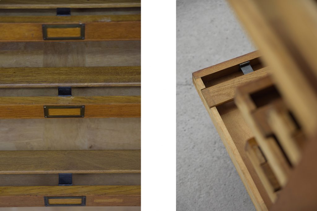 Duża szafa katalogowa z szufladami, lata 30