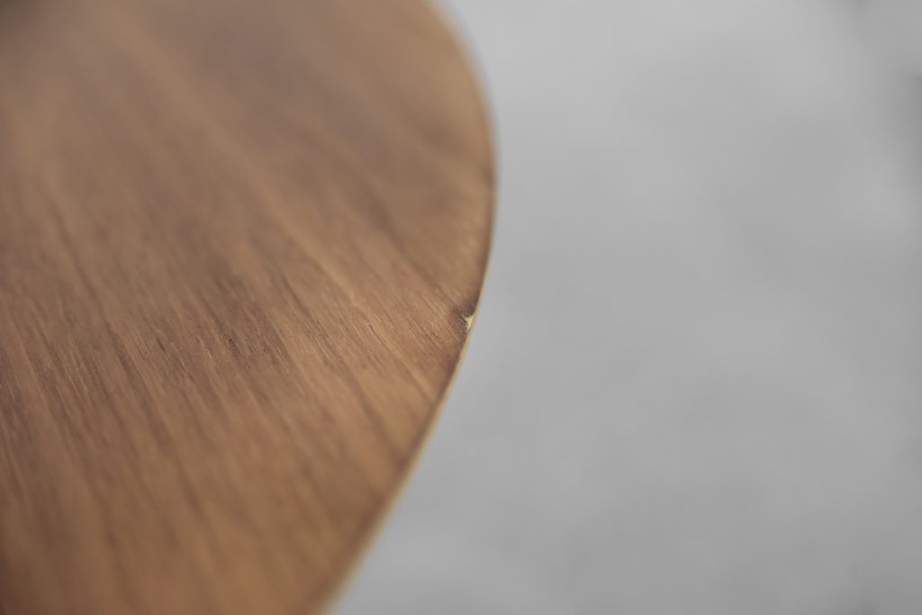 Stół okrągły Trippo, proj. Ulla Christiansson, Karl Andersson & Söner, Szwecja, lata 2000