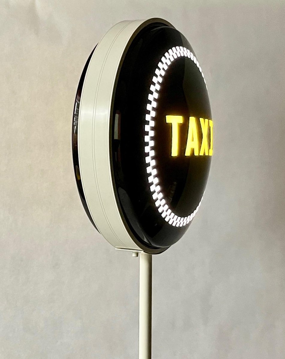 Lampa, duży znak TAXI, lata 90