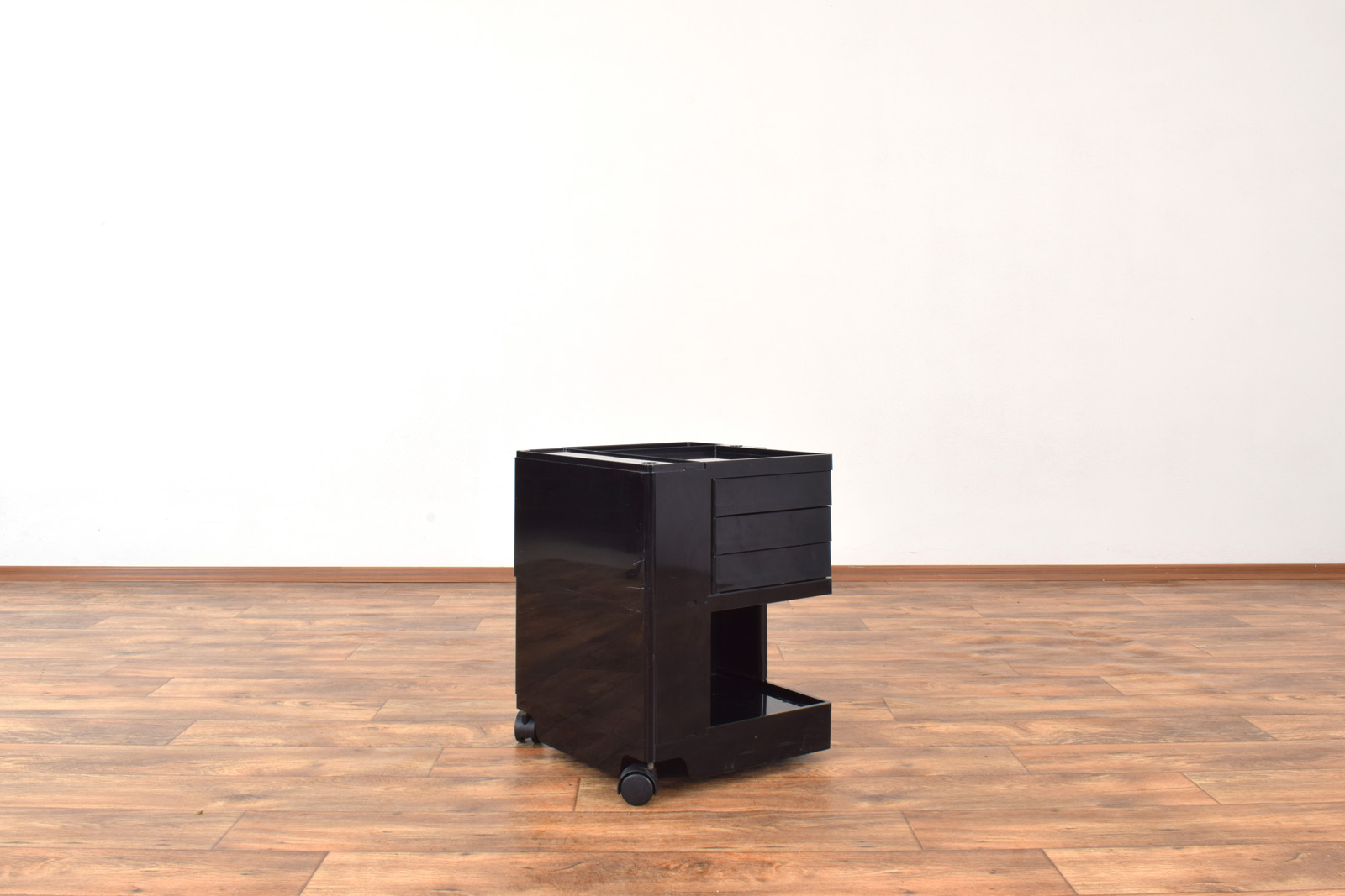 Boby trolley cabinet, designed by Joe Colombo, Bieffeplast Padova, Italy, 1970s