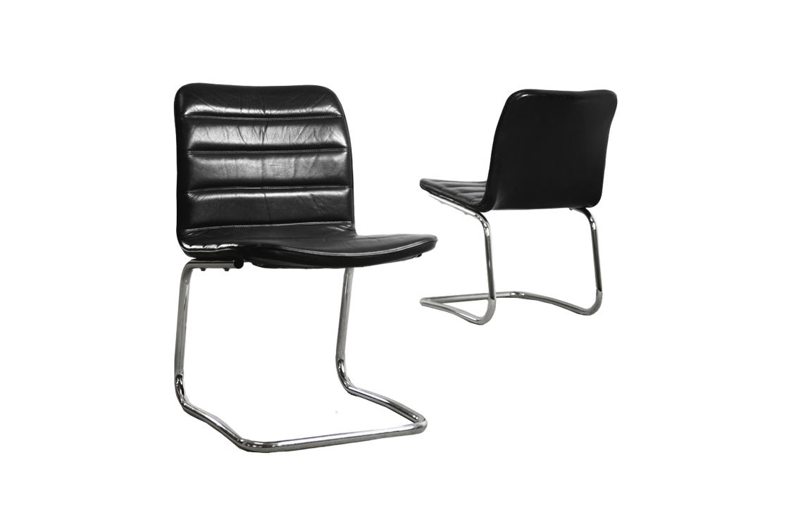 Para minimalistycznych skórzanych krzeseł, Pol International, Niemcy, lata 60