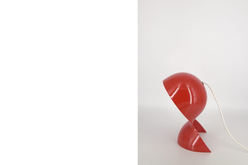 Plastikowa lampa model Dalù, proj. Vico Magistretti, Artemide, Włochy, lata 60