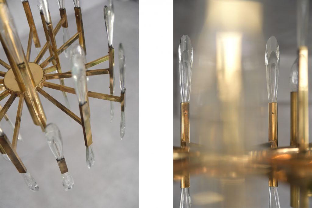 Mosiężny żyrandol, proj. G. Sciolari, Włochy, lata 70