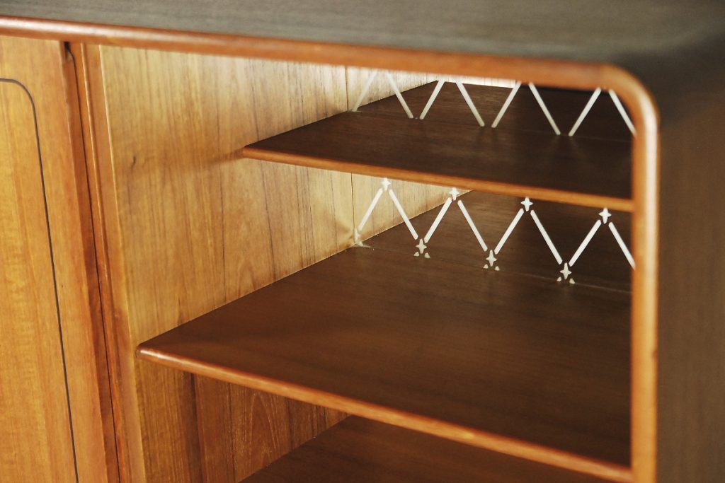 Vintage highboard, Dania, lata 50