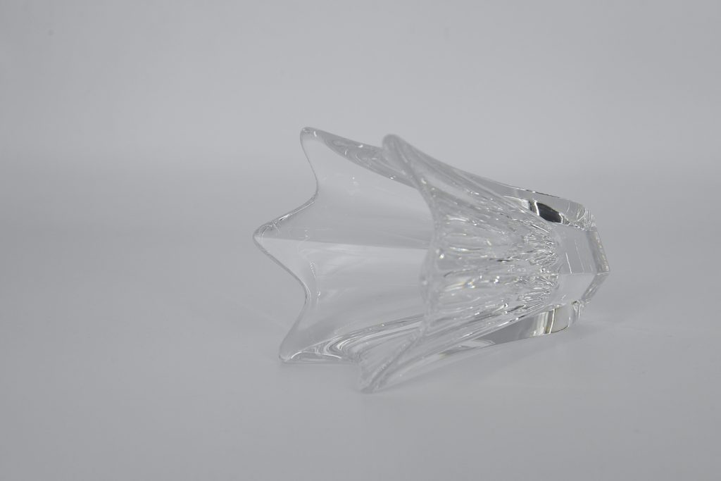 Tulip crystal vase, designed by Jan Johansson, Orrefors, Sweden, 1970s