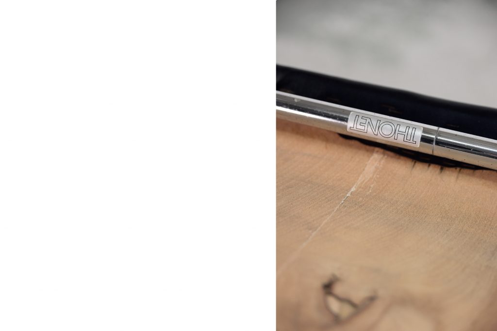 Para foteli minimalistycznych, Thonet, Niemcy, lata 70