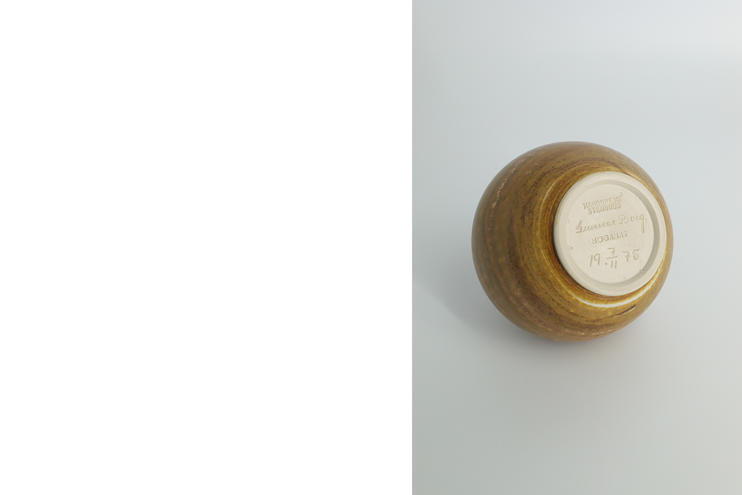 Mały kulisty wazon kamionkowy nr. 19 7/11 75, proj. Gunnar Borg, Höganäs Keramik, Szwecja, lata 60