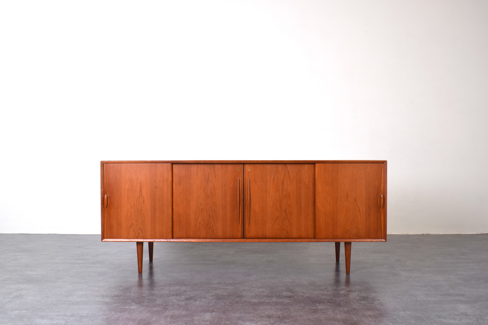 Tekowy sideboard, Dania, lata 60