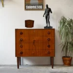 Mała komoda szufladówka, Dania lata 60/70