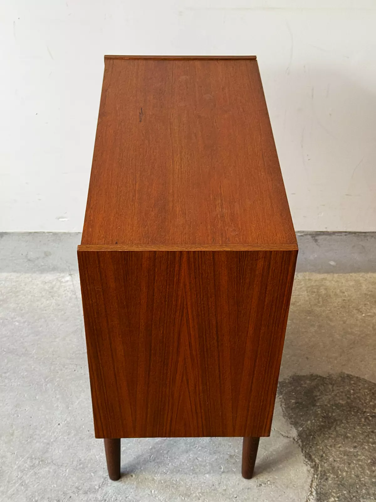 Mała komoda szufladówka, Dania lata 60/70