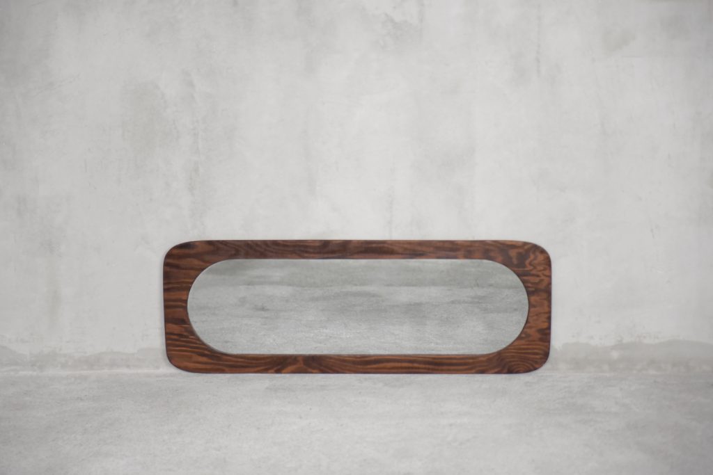 Duże lustro ścienne, Dania, lata 50