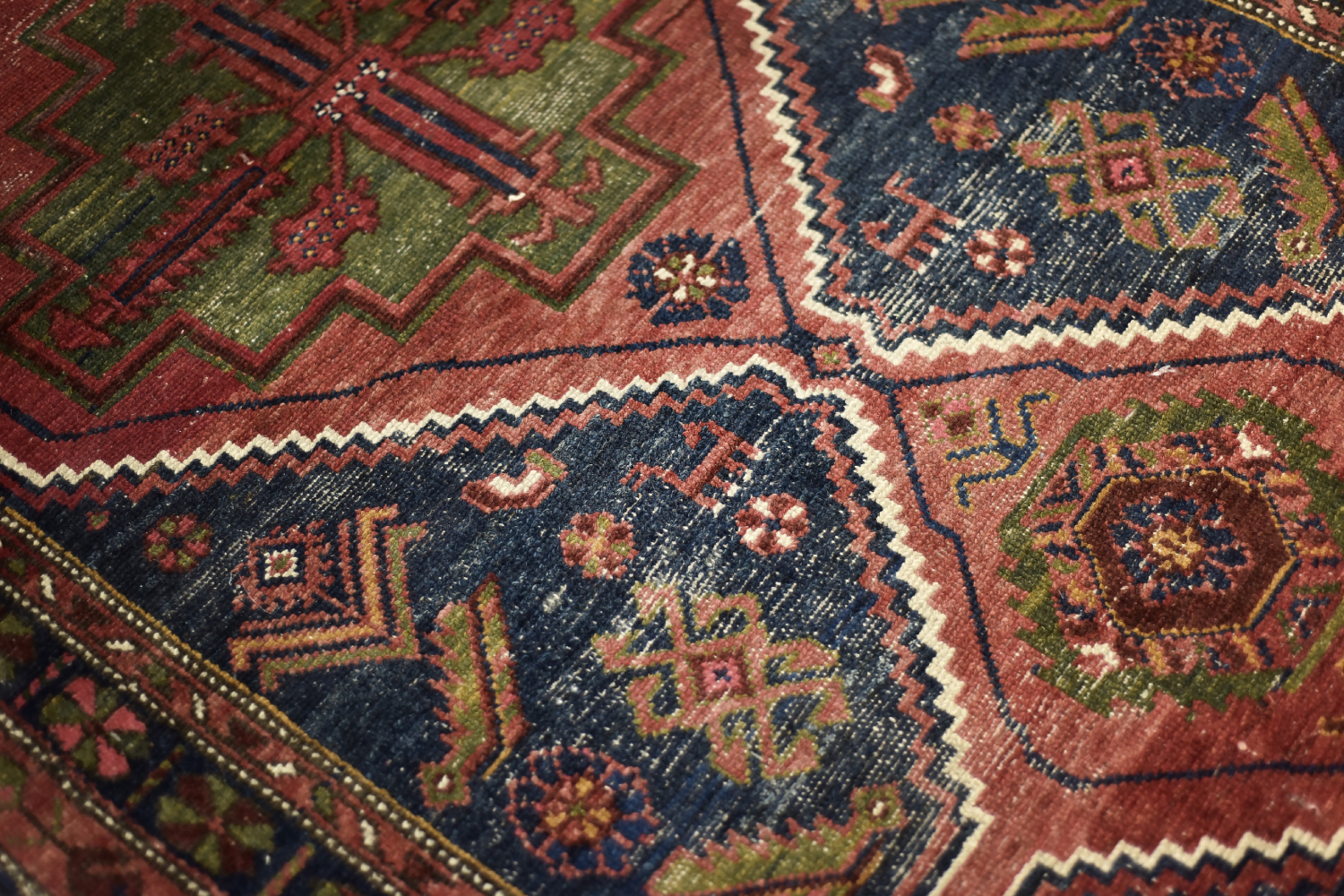 Nomadyczny dywan Tribal Shiraz Qashqai, Persja/Iran, lata 40