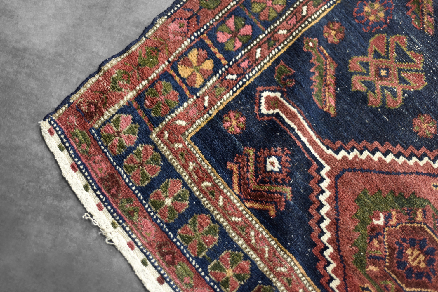 Nomadyczny dywan Tribal Shiraz Qashqai, Persja/Iran, lata 40