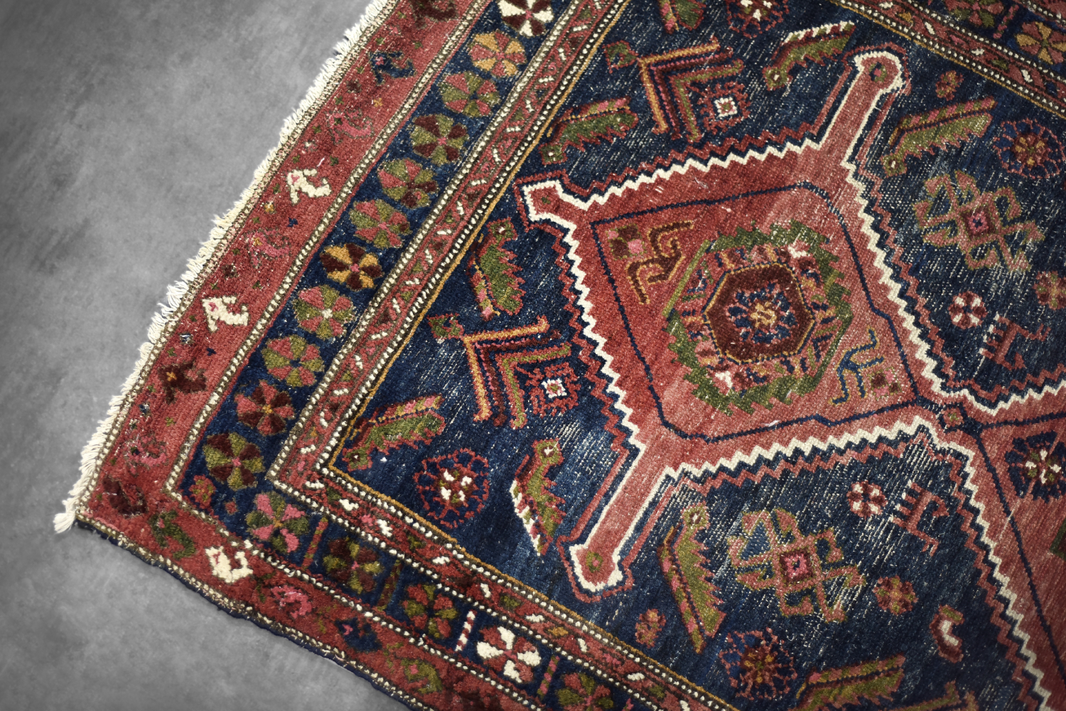 Nomadyczny dywan Tribal Shiraz Qashqai, Persja/Iran, lata 40