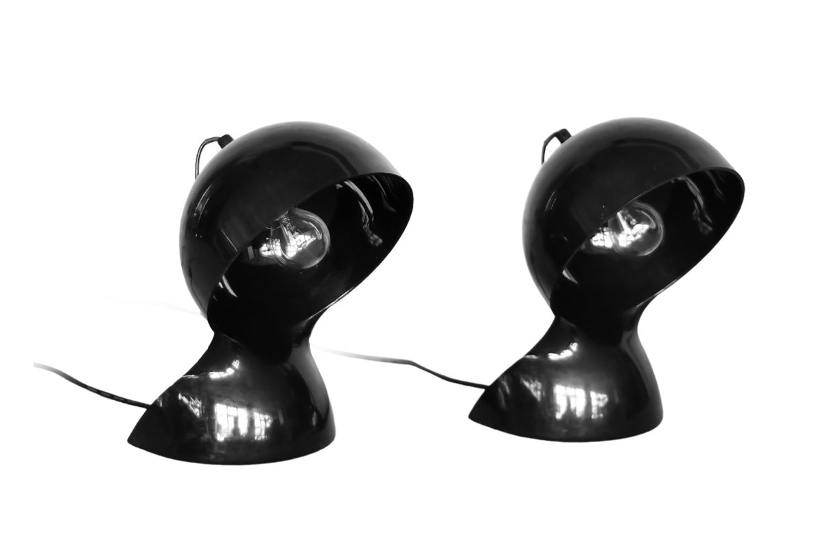 Para czarnych lamp stołowych model Dalù, proj. Vico Magistretti, Artemide, Włochy, lata 60