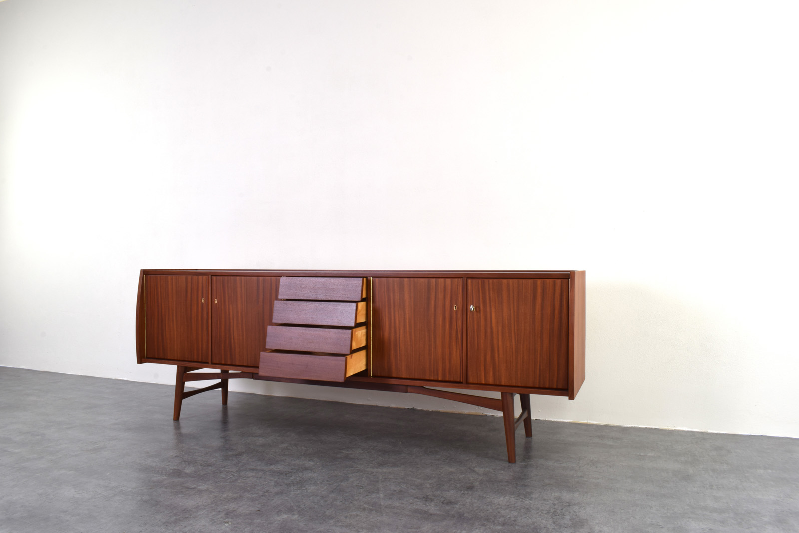 Komoda tekowa, Dania, lata 60