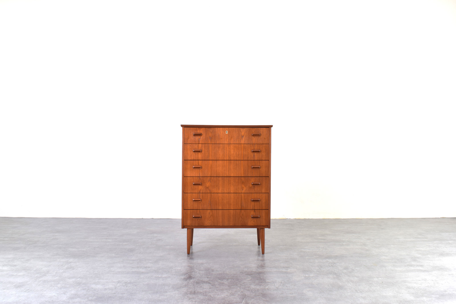 Komoda tekowa, Dania, lata 60