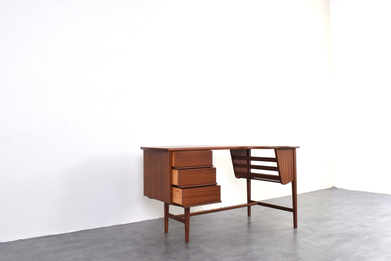 Biurko tekowe mid-century modern, Dania, lata 60