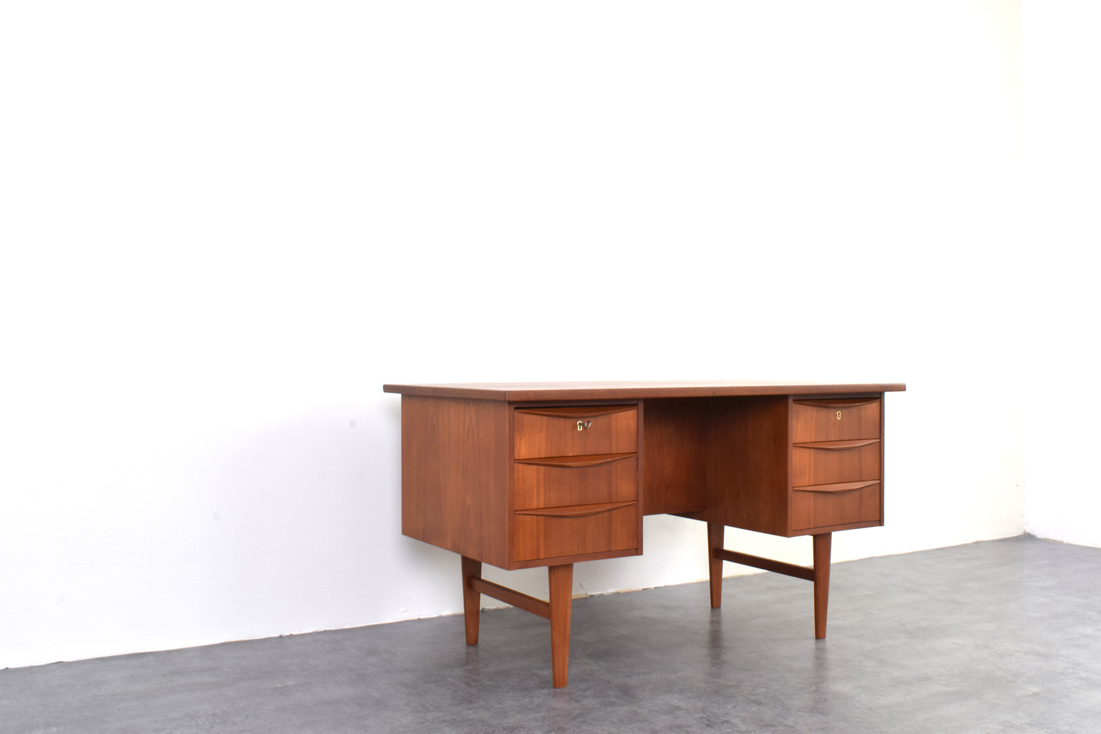 Scandinavian teak desk, Denmark, 1960s